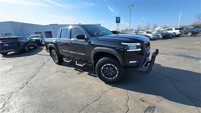 Used 2025 Nissan Frontier - photo 1