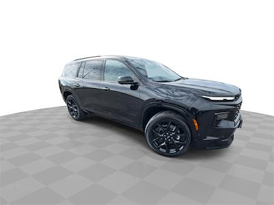 Used 2024 Chevrolet Traverse - photo 1
