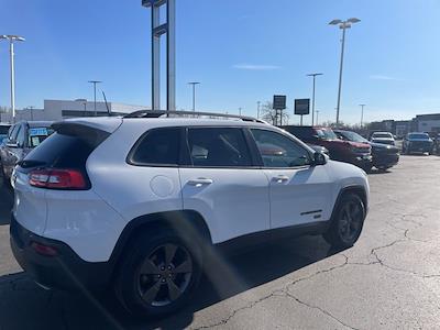Used 2017 Jeep Cherokee - photo 1