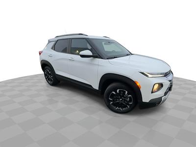 Used 2023 Chevrolet Trailblazer - photo 1