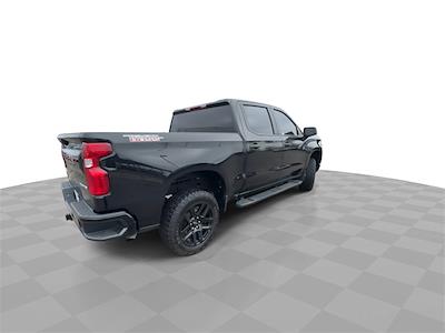 Used 2024 Chevrolet Silverado 1500 - photo 1