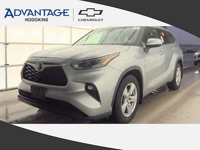 Used 2024 Toyota Highlander - photo 1