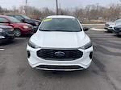 Used 2023 Ford Escape - photo 1