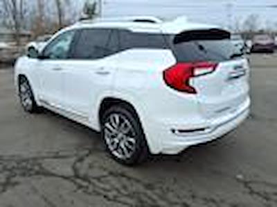 Used 2023 GMC Terrain - photo 1
