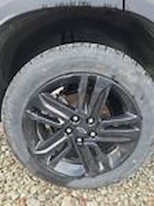 Used 2024 Chevrolet Trax - photo 1