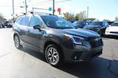 Used 2022 Subaru Forester - photo 1