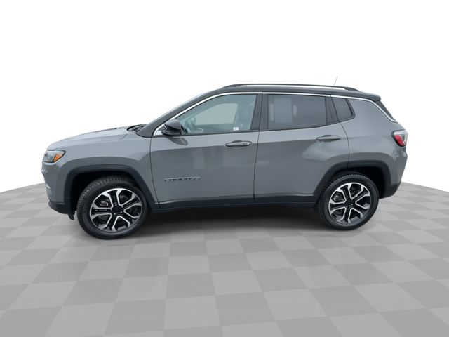 Used 2022 Jeep Compass - photo 7
