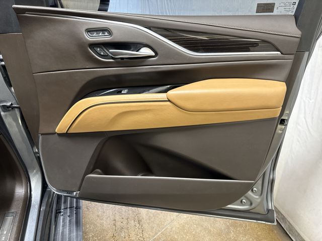Used 2021 Cadillac Escalade - photo 37