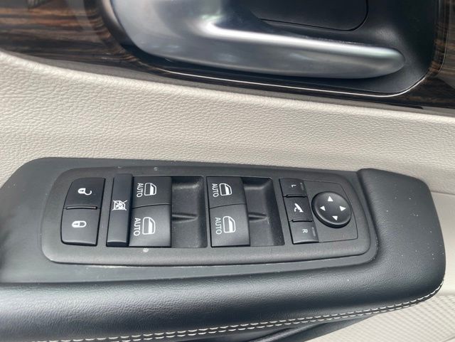 Used 2024 Chrysler Pacifica - photo 15