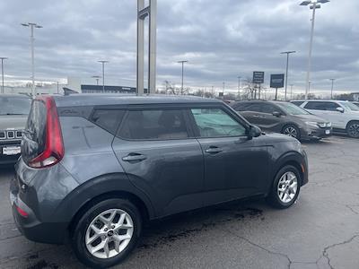 Used 2021 Kia Soul - photo 1