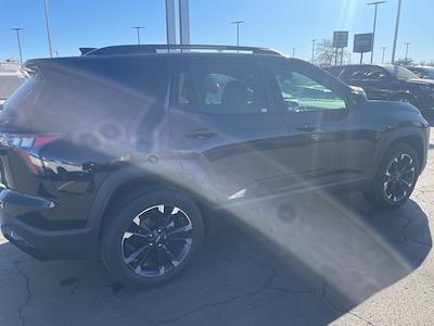 Used 2025 Chevrolet Equinox - photo 1