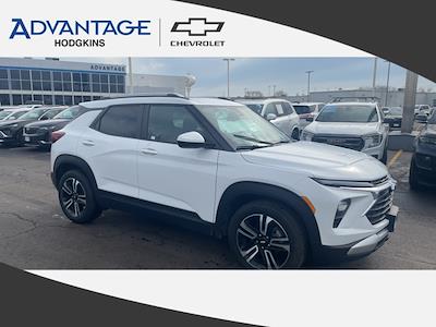 Used 2025 Chevrolet Trailblazer - photo 1