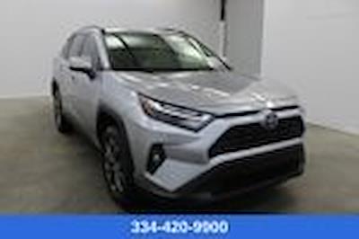 Used 2022 Toyota RAV4 - photo 1