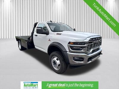 New 2026 Ram 5500 Tradesman Regular Cab 4x4 Flatbed Truck for sale #TG171759 - photo 1
