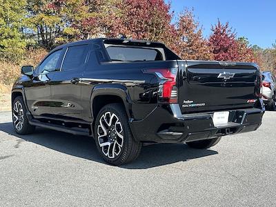 2024 Chevrolet Silverado EV Crew Cab AWD, Pickup for sale #RU301298 - photo 2