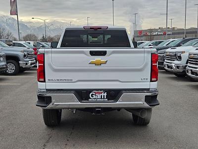 2025 Chevrolet Silverado 3500 Crew Cab 4WD, Pickup for sale #4E50161 - photo 2