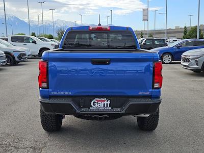 2025 Chevrolet Colorado Crew Cab 4WD Pickup for sale #4E50676 - photo 2