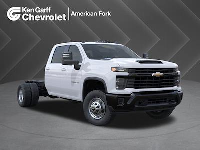 New 2025 Chevrolet Silverado 3500 Work Truck Crew Cab 4WD 60 CA Cab Chassis for sale #4E50892 - photo 1