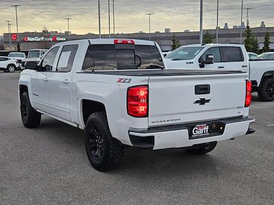 2018 Chevrolet Silverado 1500 Crew Cab 4WD Pickup for sale #4E60070A - photo 2