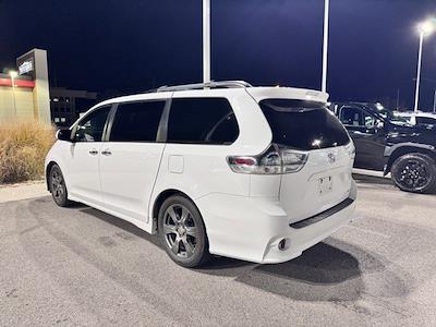 2017 Toyota Sienna FWD Minivan for sale #4E60289A - photo 2