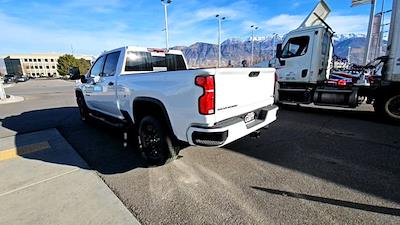 2024 Chevrolet Silverado 3500 Crew Cab 4WD, Pickup for sale #4ES1920 - photo 2