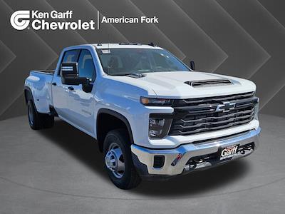 2024 Chevrolet Silverado 3500 Crew Cab 4WD Pickup for sale #4ES2099 - photo 1