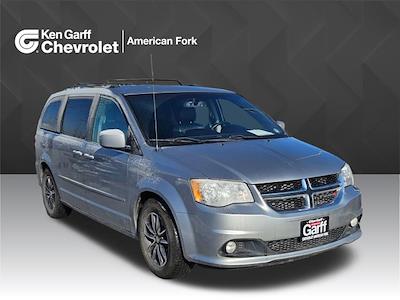 Used 2017 Dodge Grand Caravan SXT FWD Minivan for sale #4EX0204A - photo 1