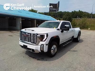 Used 2025 GMC Sierra 3500 - photo 1