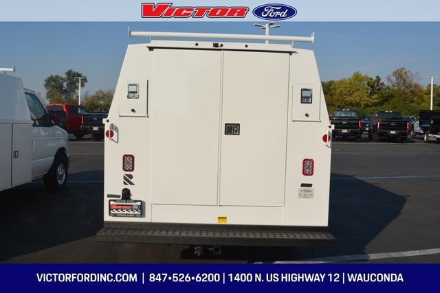 New 2025 Ford E-350 - photo 7