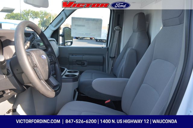 New 2025 Ford E-350 - photo 10