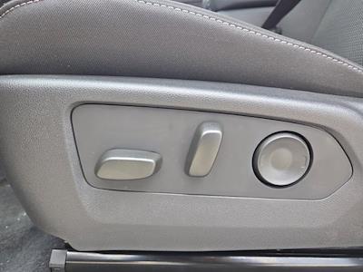 New 2025 Chevrolet Colorado LT Crew Cab 4WD Pickup for sale #3250466 - photo 2