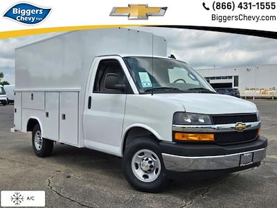 New 2025 Chevrolet Express 3500 11' Reading Aluminum Service Utility Van for sale #3250469 - photo 1