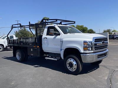 2023 Chevrolet Silverado 5500 Regular Cab DRW 4WD, United Truck Bodies Flatbed Contractor Truck for sale #232930 - photo 1