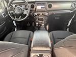 2022 Jeep Gladiator Crew Cab 4WD Pickup for sale #260977A - photo 14