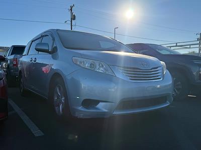 2015 Toyota Sienna FWD Minivan for sale #261124A - photo 2