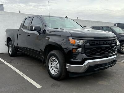 Used 2025 Chevrolet Silverado 1500 - photo 1