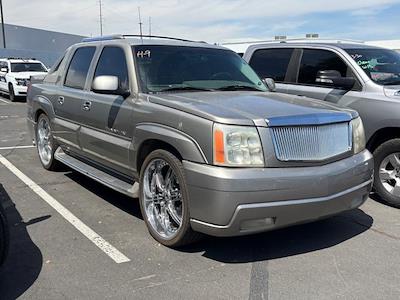 Used 2002 Cadillac Escalade EXT - photo 2