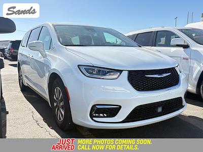 2022 Chrysler Pacifica FWD Minivan for sale #SG7894 - photo 1