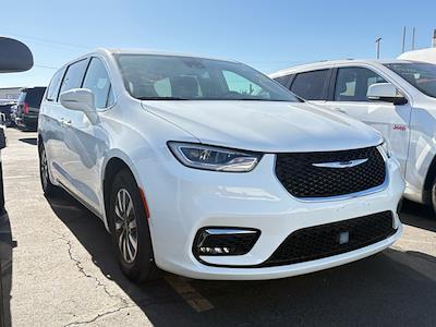 2022 Chrysler Pacifica FWD Minivan for sale #SG7894 - photo 2
