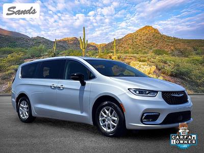 2024 Chrysler Pacifica FWD Minivan for sale #SG8466 - photo 1