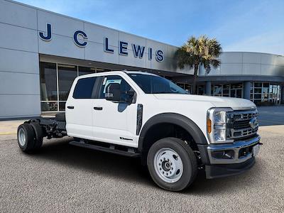 New 2025 Ford F-450 Crew Cab Cab Chassis for sale #SD5100 - photo 1