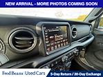 2020 Jeep Gladiator Crew Cab 4WD Pickup for sale #C50467X - photo 17