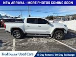 Used 2024 GMC Canyon AT4 Crew Cab for sale #C60030P - photo 11