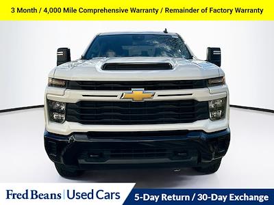 Used 2024 Chevrolet Silverado 2500 - photo 1