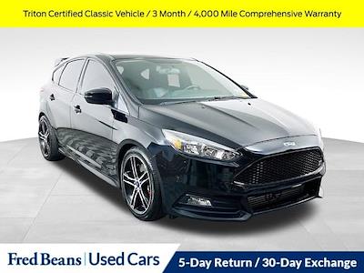 2018 Ford Focus FWD Hatchback for sale #C60121P - photo 1