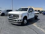 New 2025 Ford F-350 XL Crew Cab 4WD Cab Chassis for sale #FT25175 - photo 4