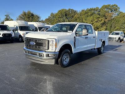 New 2025 Ford F-250 Crew Cab 4WD Cab Chassis for sale #FT25363 - photo 1