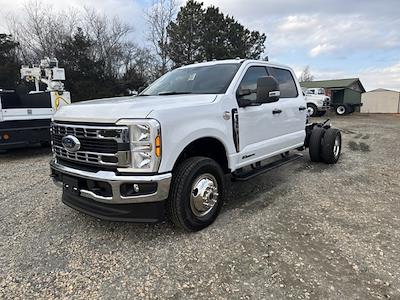 2026 Ford F-350 Crew Cab DRW 4WD Cab Chassis for sale #FT26115 - photo 1