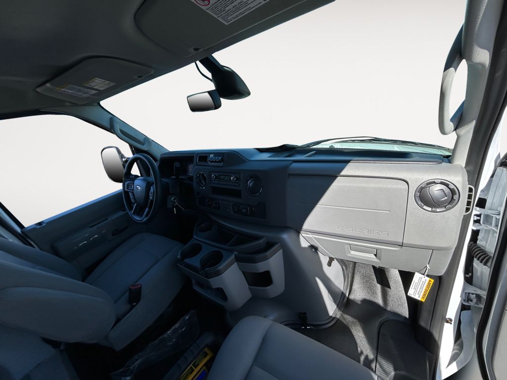 New 2026 Ford E-350 - photo 10