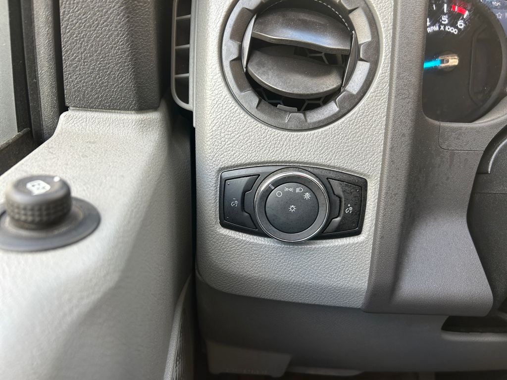 New 2026 Ford E-450 - photo 11